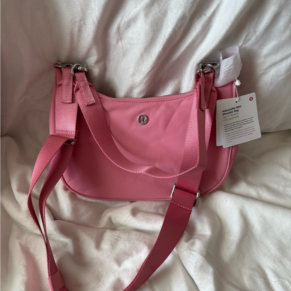 NWT Lululemon Pink Shoulder Bag
